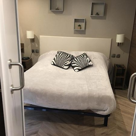 Mobilhome Familial 6 A 7 P 3 Chambres 42 M2 Saint Brevin Les Pierres Couchees Exterior foto