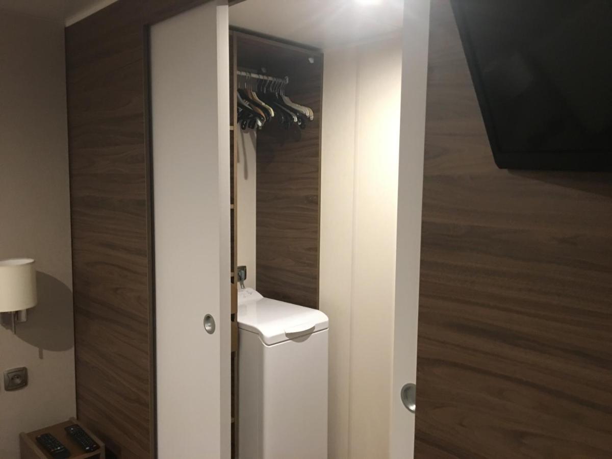 Mobilhome Familial 6 A 7 P 3 Chambres 42 M2 Saint Brevin Les Pierres Couchees Exterior foto