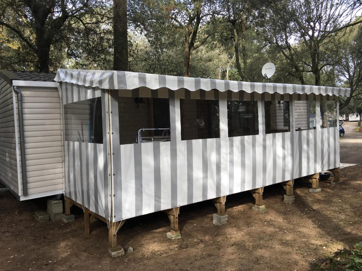Mobilhome Familial 6 A 7 P 3 Chambres 42 M2 Saint Brevin Les Pierres Couchees Exterior foto