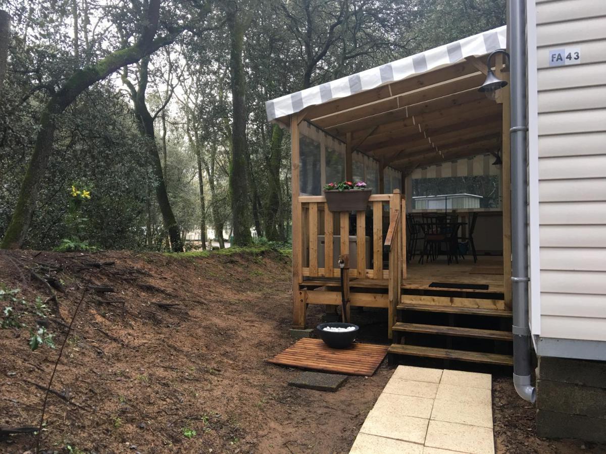 Mobilhome Familial 6 A 7 P 3 Chambres 42 M2 Saint Brevin Les Pierres Couchees Exterior foto