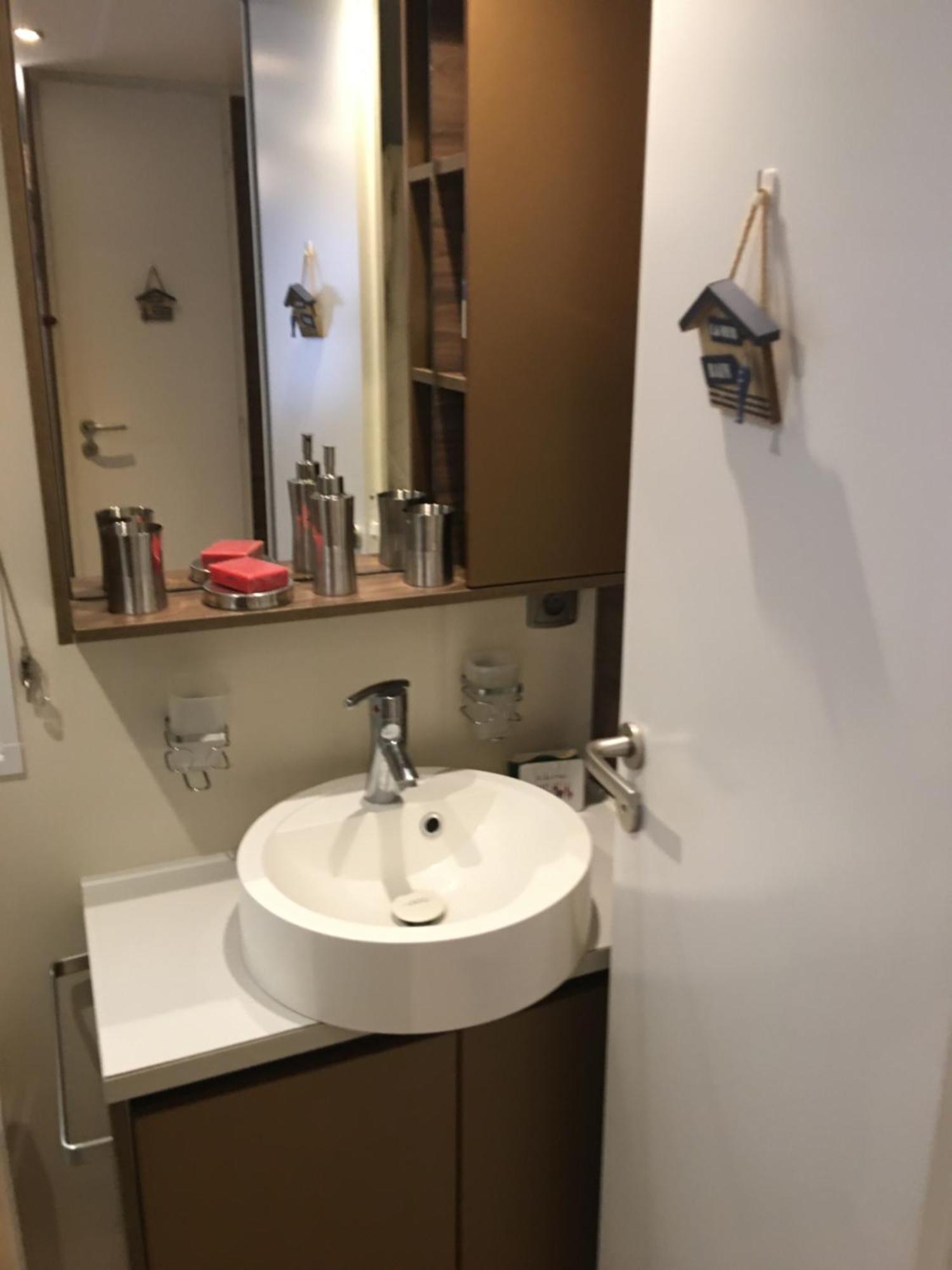 Mobilhome Familial 6 A 7 P 3 Chambres 42 M2 Saint Brevin Les Pierres Couchees Exterior foto