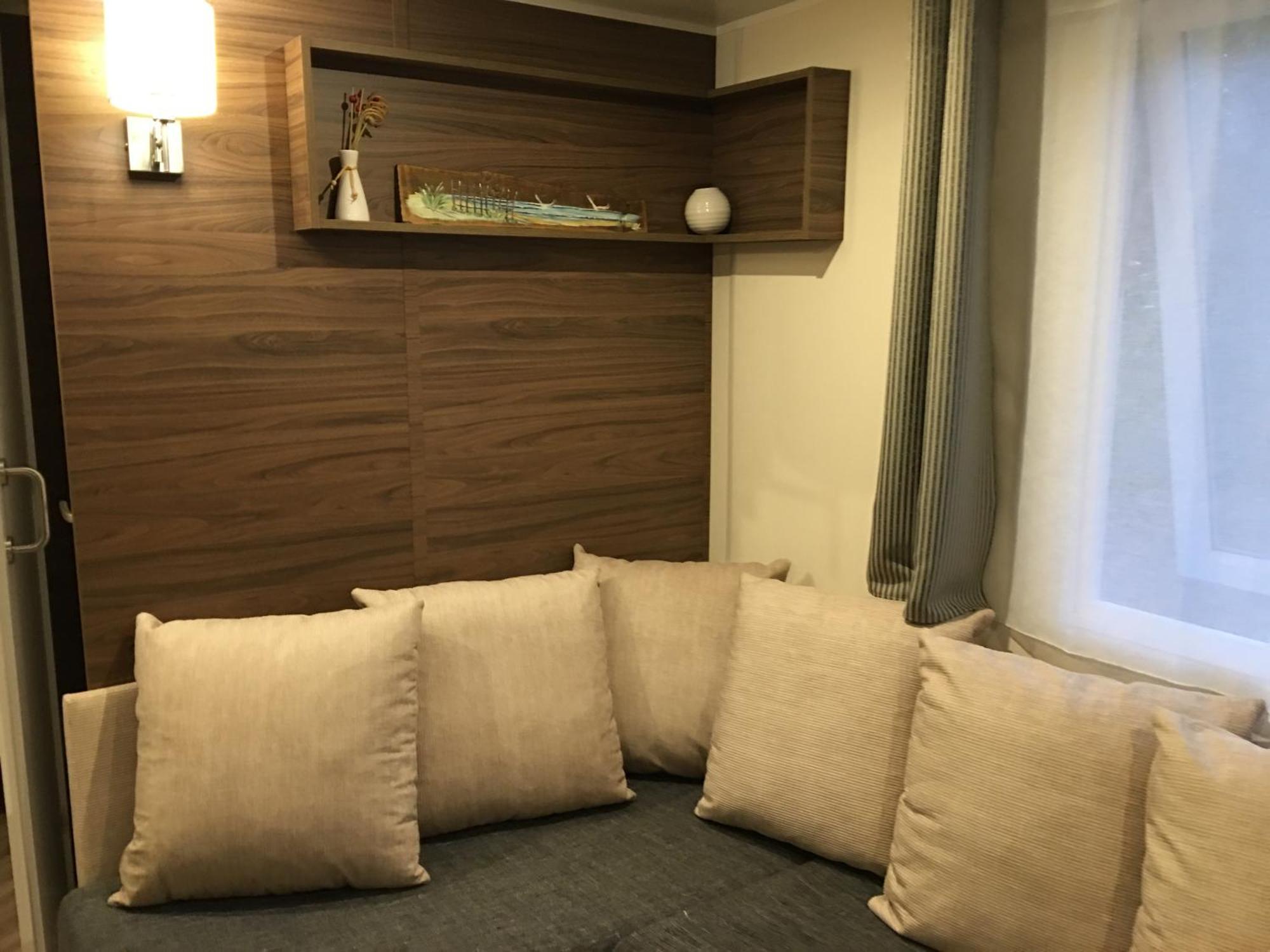 Mobilhome Familial 6 A 7 P 3 Chambres 42 M2 Saint Brevin Les Pierres Couchees Exterior foto